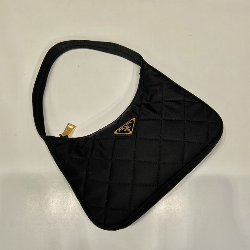 プラダ アウトレット PRADA Re-Edition 1995 チェーン Re-Nylon ミニバッグ 1BC204_2AOS_F0008_V_QOO ブラック H品 プラダ ミニバッグ ナイロン 黒 - 画像 (7)