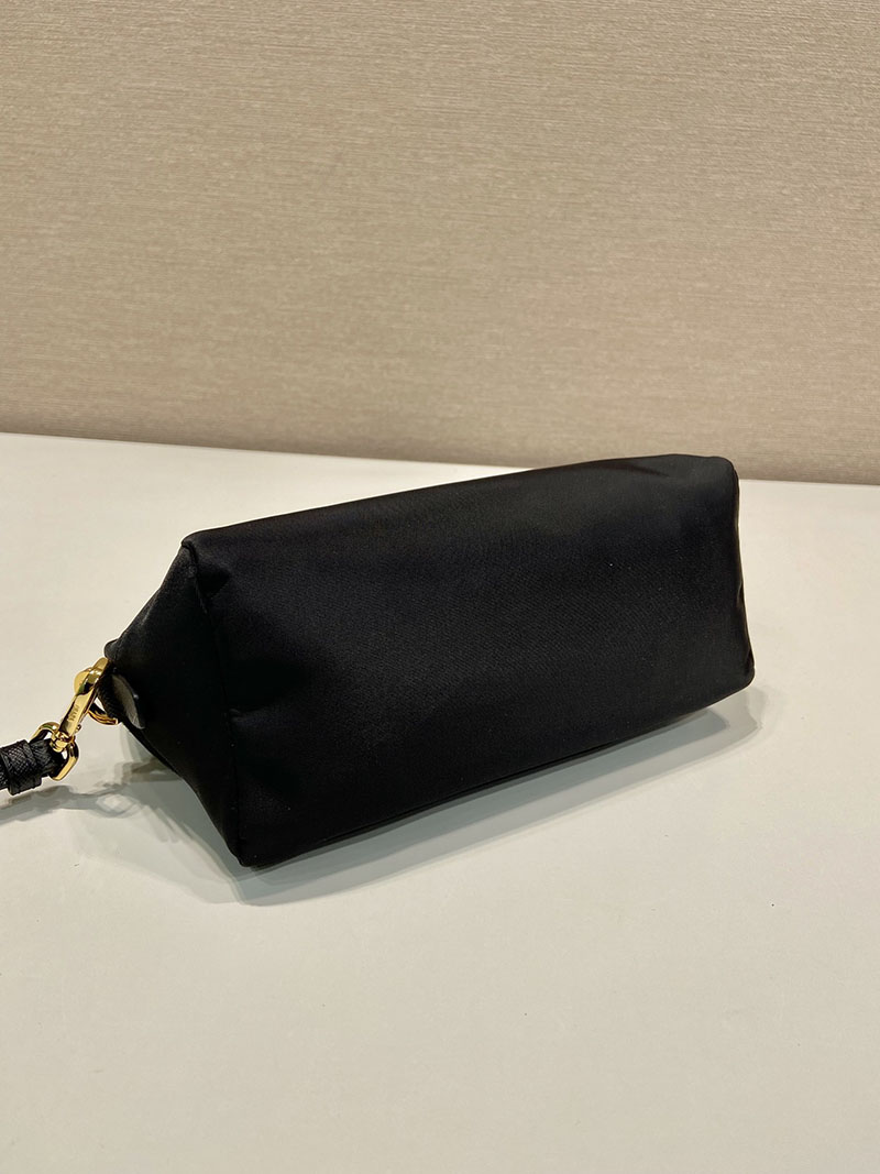 プラダ アウトレット PRADA ミディアム ブラック リナイロン ポーチ 1NS693_R067_F0002 ブラック H品 プラダ ナイロン ポーチ 黒 - 画像 (6)
