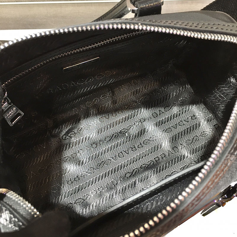 プラダ アウトレット PRADA ショルダーバッグ テスート サフィアーノ 1BB846_064_F0002 ブラック H品 プラダ ミニバッグ ナイロン 黒 - 画像 (2)