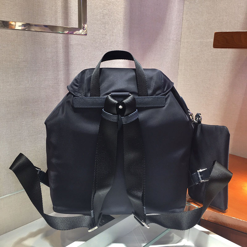 プラダ アウトレット PRADA ポーチ付 ミディアム Re-Nylon バックパック 1BZ811_RV44_F0002_V_OTO ブラック H品 プラダ リュック レディース 新作 - 画像 (7)