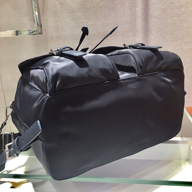 プラダ アウトレット PRADA ポーチ付 ミディアム Re-Nylon バックパック 1BZ811_RV44_F0002_V_OTO ブラック H品 プラダ リュック レディース 新作 - 画像 (5)