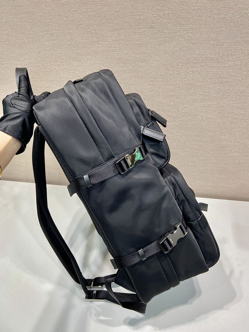 プラダ アウトレット PRADA Re-Nylon xサフィアーノレザー バックパック 2VZ101_2DMG_F0002_V_OOO ブラック H品 ナイロン プラダ リュック メンズ - 画像 (7)