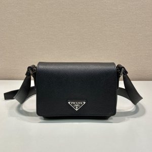 プラダ ショルダーバッグ メンズ