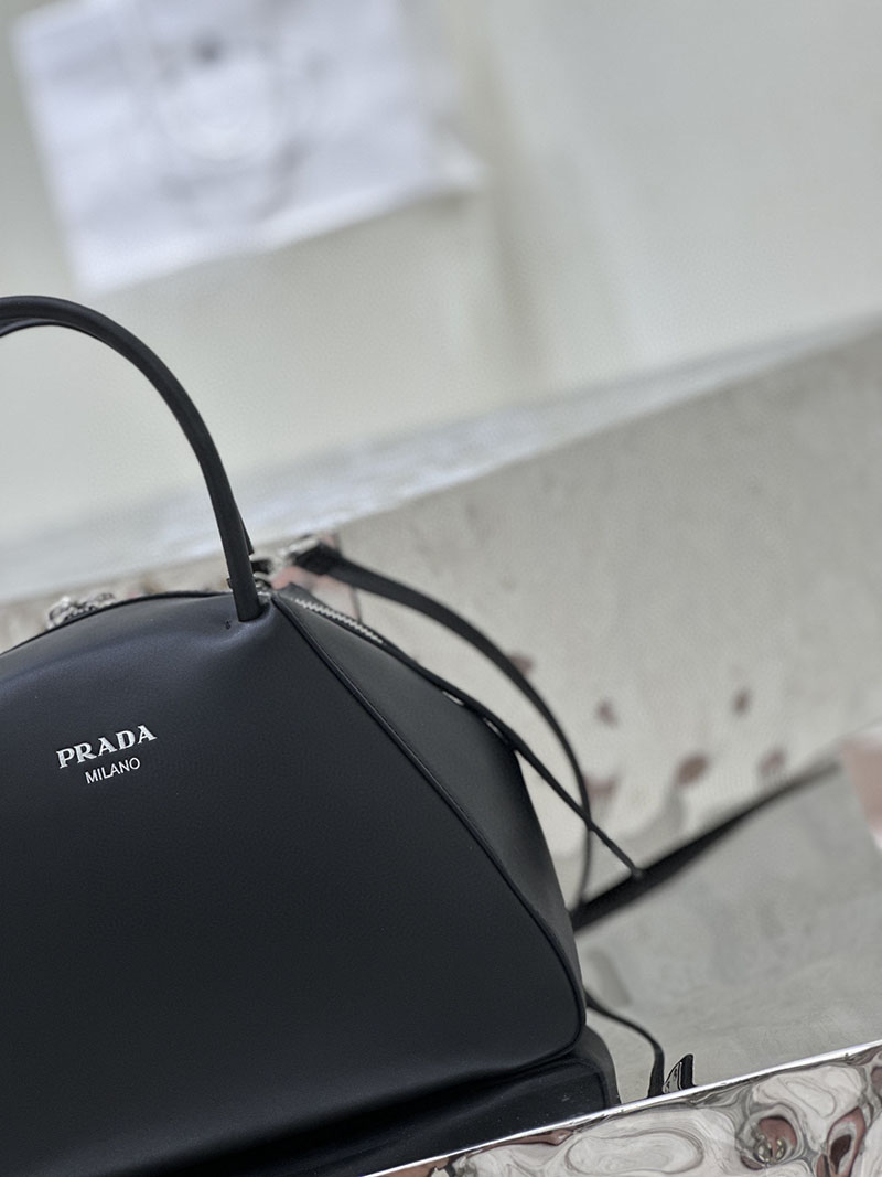 プラダ アウトレット PRADA スーパーノヴァ ミディアム レザー トライアングルロゴ 1BA366_2DDJ_F0002 ブラック H品 プラダ ショルダーバッグ レザー - 画像 (8)