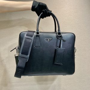 プラダ ビジネスバッグ メンズ