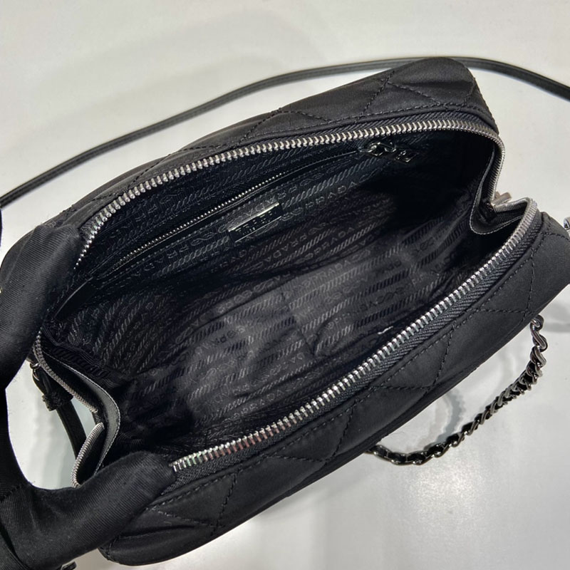 プラダ アウトレット PRADA ハンドバッグ キルティング ナイロン 1BH910_2AS3_F0002 ブラック H品 プラダ ショルダーバッグ 黒 ナイロン - 画像 (4)