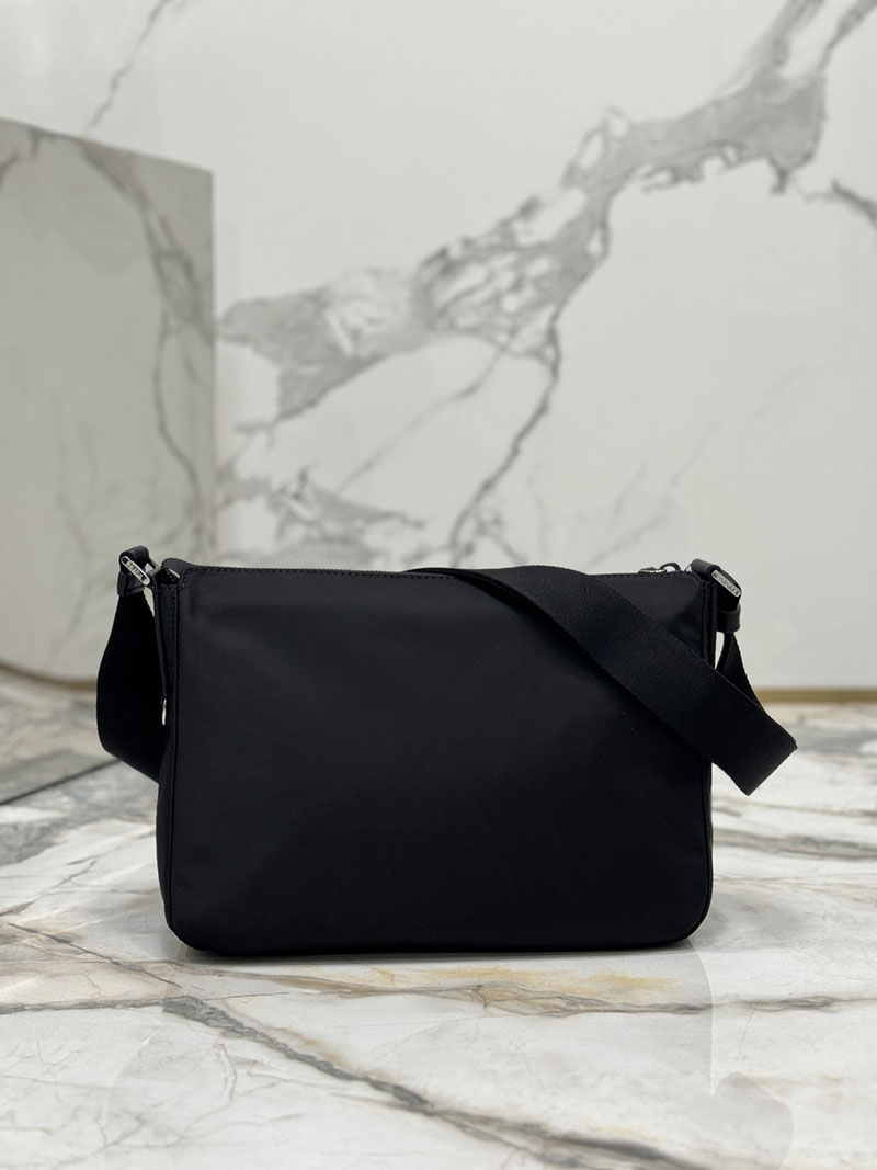 プラダ アウトレット PRADA ReNylon 前ポケット付き ファスナーショルダーバッグ 2VD421_2DMH_F0002 ブラック H品 プラダ ショルダーバッグ メンズ - 画像 (8)