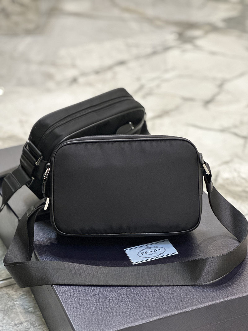プラダ アウトレット PRADA Re-Nylon xサフィアーノレザー ショルダーバッグ 2VH048_2DMH_F0002_V_XOO ブラック H品 プラダ ショルダーバッグ メンズ - 画像 (6)
