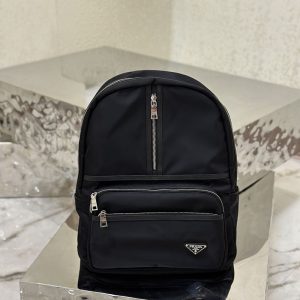プラダ リュック 旅行用 メンズ