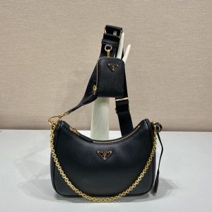 プラダ バッグ 人気