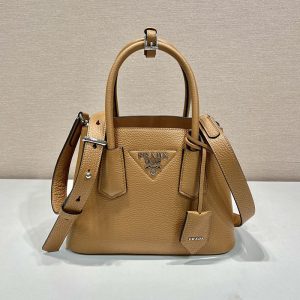 プラダ ハンドバッグ アウトレット