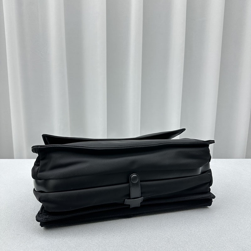 プラダ アウトレット PRADA Re Nylon ラージ パデッド ショルダーバッグ 1BD257_RDLN_F0002_V_OOO ブラック H品 プラダ バッグ アウトレット - 画像 (7)