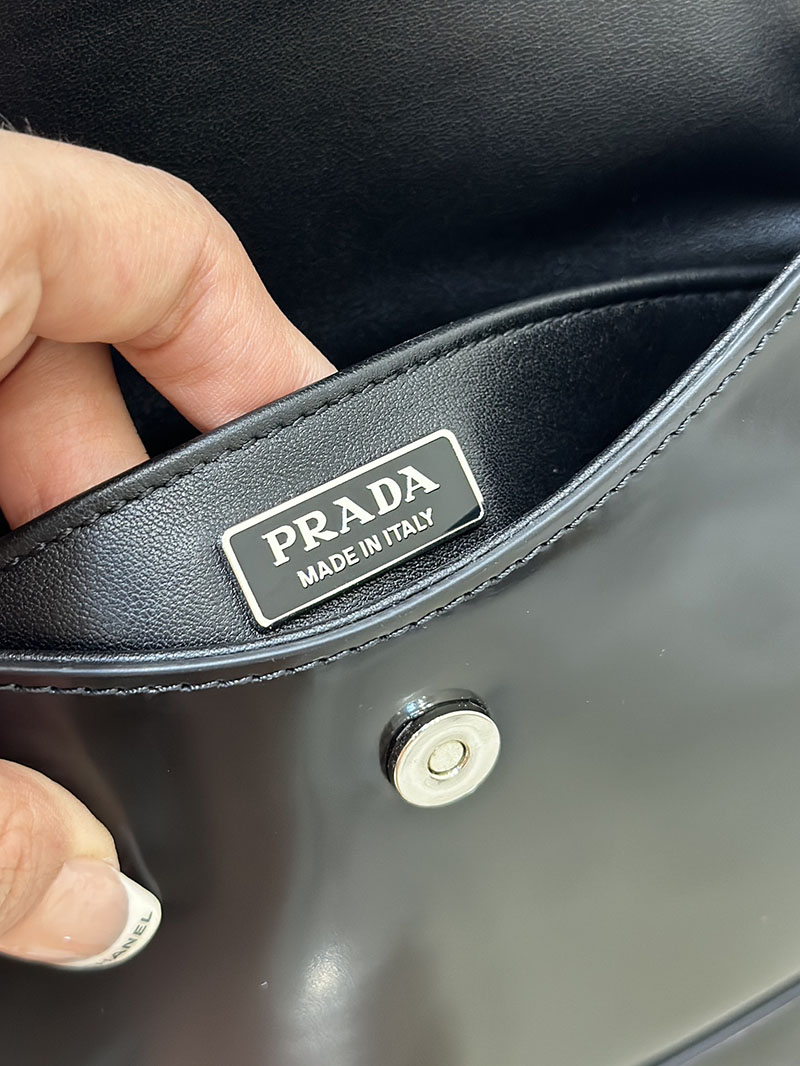 プラダ アウトレット PRADA レディース レザー ミニバッグ 三角ロゴ金具プレート 鞄 1BD311_ZO6_F0002 ブラック H品 プラダ バッグ アウトレット - 画像 (2)
