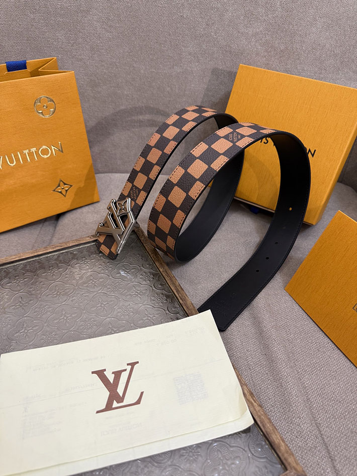 最高級ルイヴィトンスーパーコピー ルイヴィトンベルトコピー ベルト・LV フラワー ダミエ フレンドシップ 40MM 2522500 N品 ヴィトン ベルト メンズ 人気 - 画像 (5)