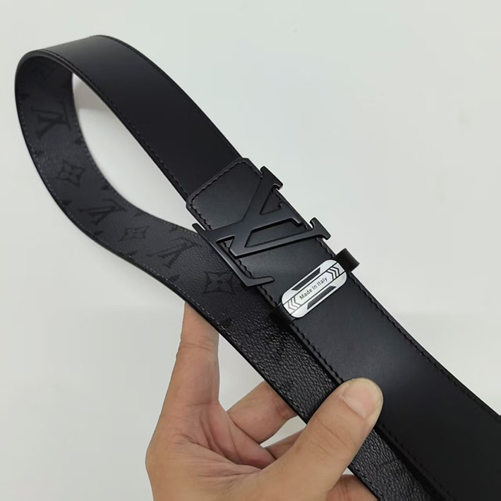 最高級ルイヴィトンスーパーコピー ルイヴィトンベルトコピー サンチュール・LV イニシャル 40MM 2522594 N品 ヴィトン ベルト メンズ 人気 - 画像 (4)