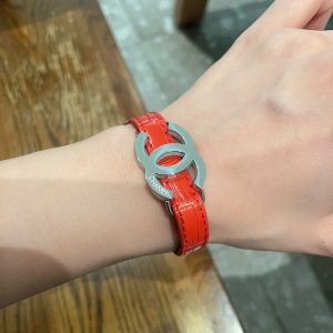シャネル ブレスレット 安い