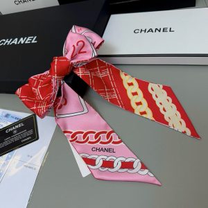 シャネル スカーフ 値段