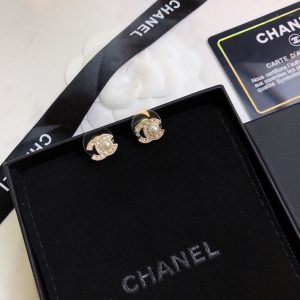 シャネル ピアス 定番