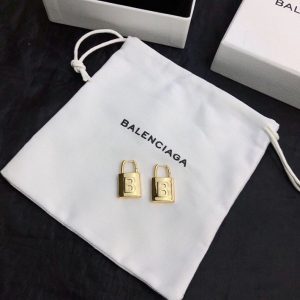 バレンシアガ ピアス フープ