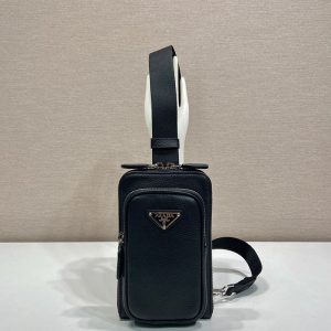 プラダ スマホケース ショルダー