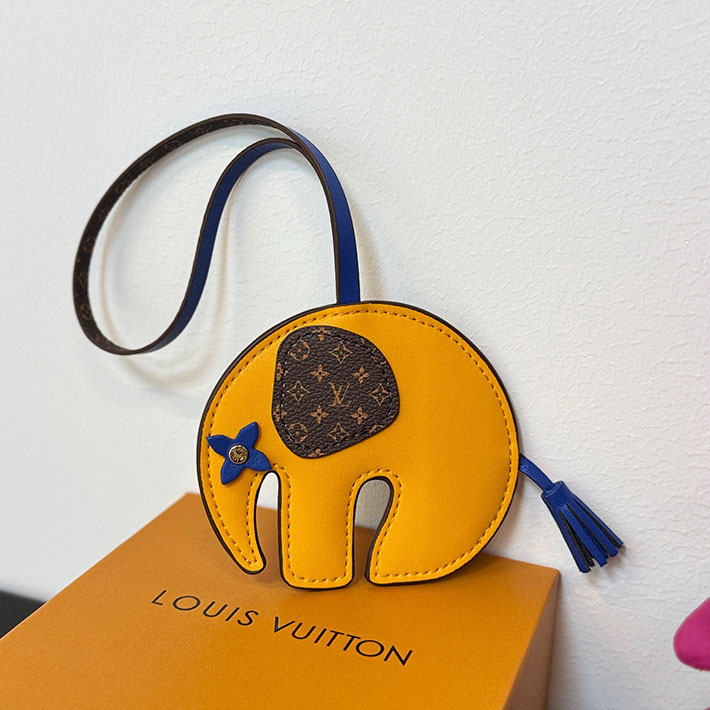 最高級ルイヴィトンスーパーコピー ルイヴィトンキーホルダーコピー バッグチャーム・LV エレファント M02325 オランジュ - 画像 (4)