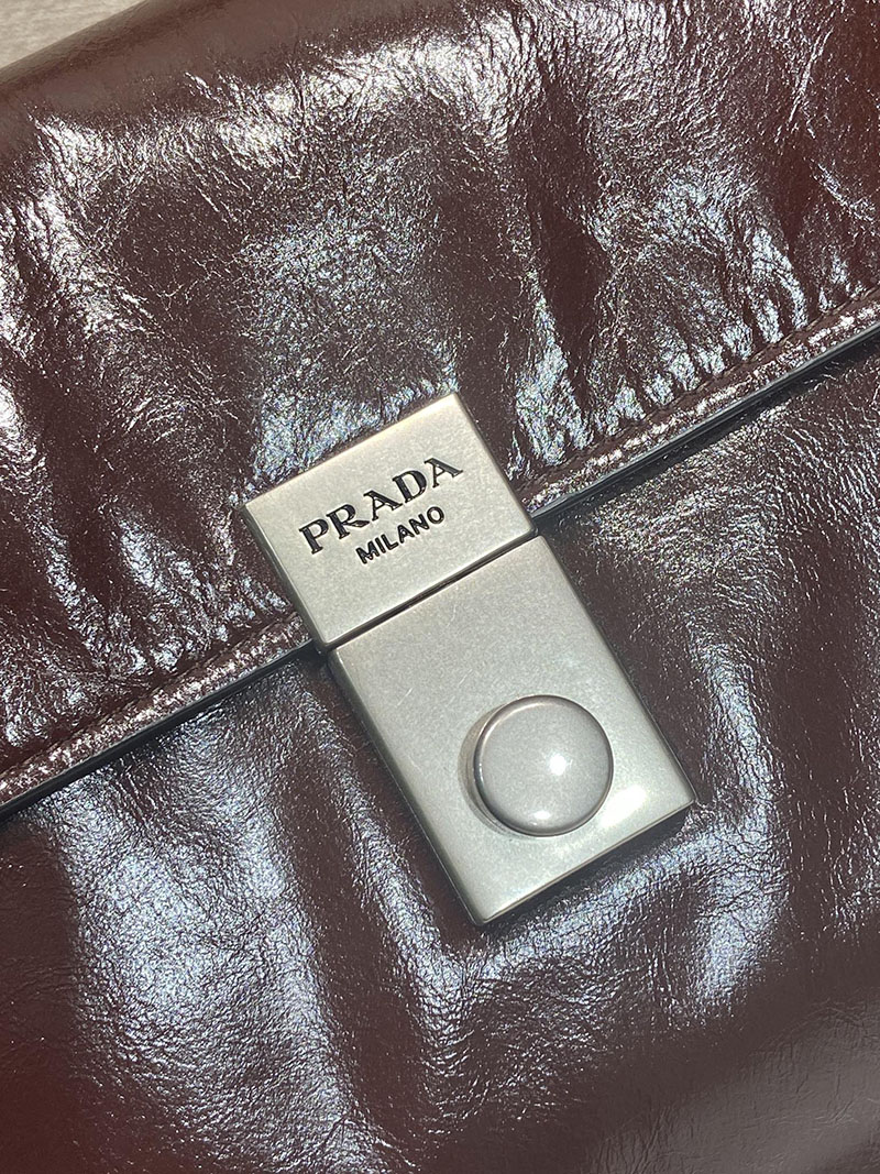 プラダ アウトレット PRADA ミディアム レザー ハンドバッグ 1BN026_2CYR_F01D6_V_OOO ダークブラウン H品 プラダ ハンドバッグ アウトレット - 画像 (4)