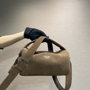 プラダミニショルダーバッグ
