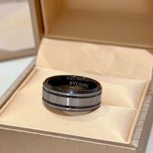ブルガリ 指輪 ビーゼロワン