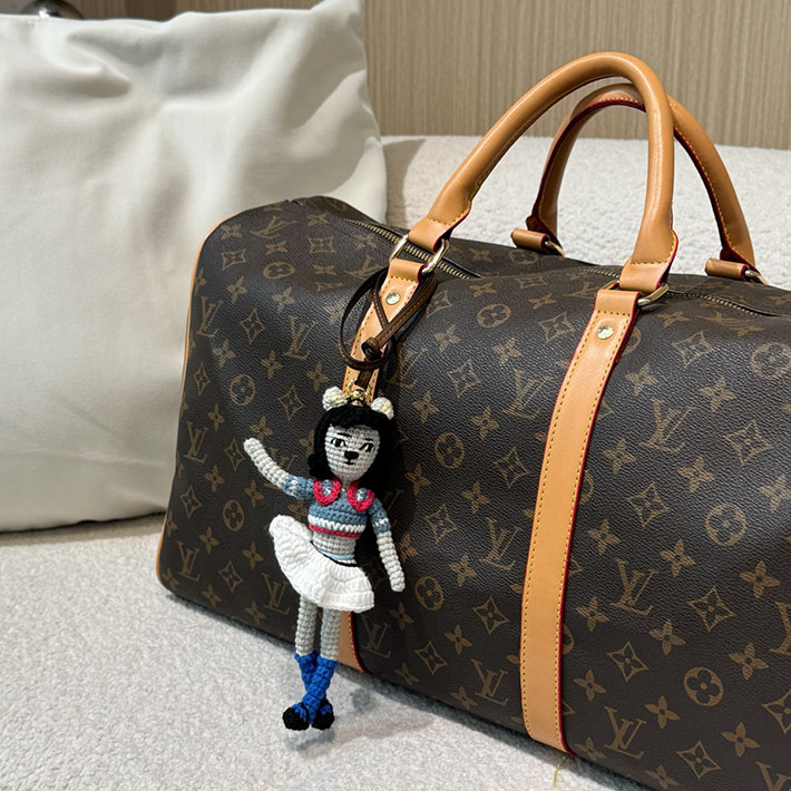 最高級MiuMiuスーパーコピー テクニカルヤーン トリック ミュウミュウ バッグチャーム 5TT216_2CU5_F057L - 画像 (8)