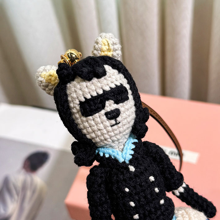 最高級MiuMiuスーパーコピー テクニカルヤーン トリック ミュウミュウ バッグチャーム 5TT215_2CU4_F022X - 画像 (4)