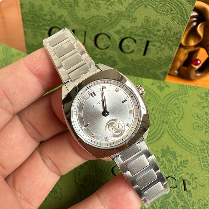 グッチ直営アウトレット店 GUCCI グッチ インターロッキング ウォッチ 29 mm 796857 I16F0 1108 - 画像 (8)