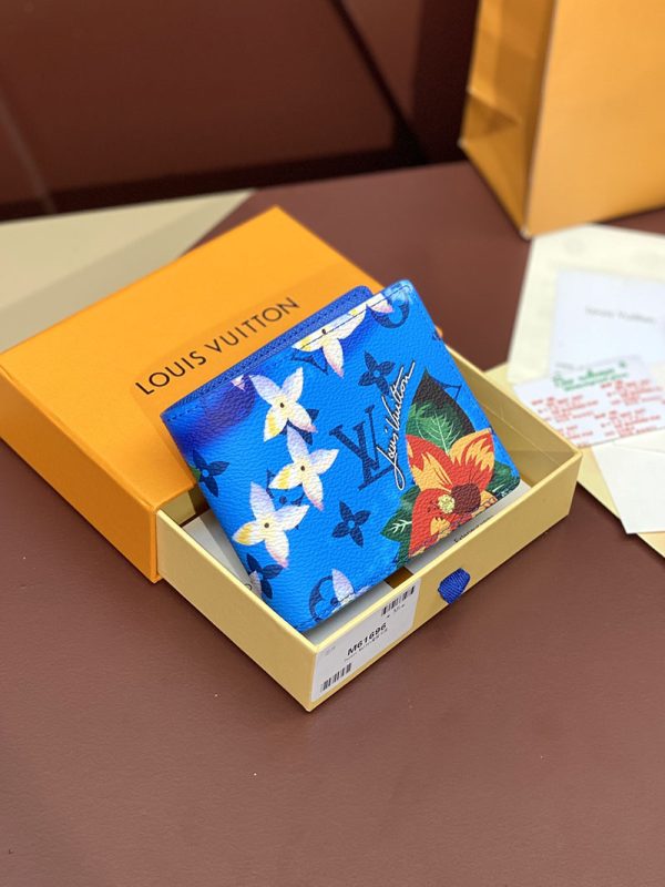 ルイヴィトン 財布 二つ折り 小銭入れあり