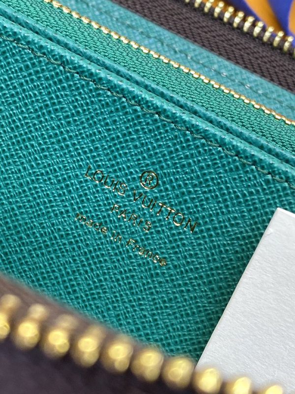 LOUIS VUITTON モノグラム ニコラジェスキエール うさぎ ラビット ジッピー・ウォレット ラウンドファスナー 長財布 M83689 - 画像 (3)