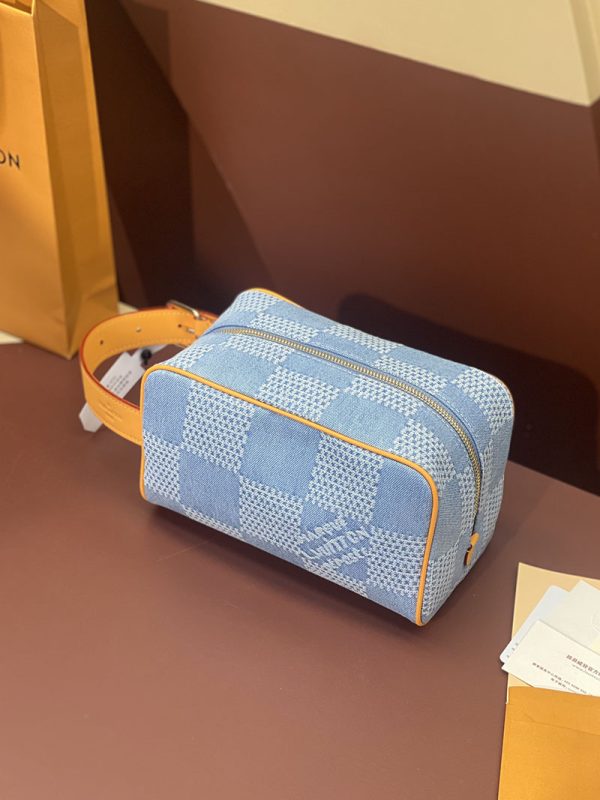ヴィトン デニム バッグ 新作