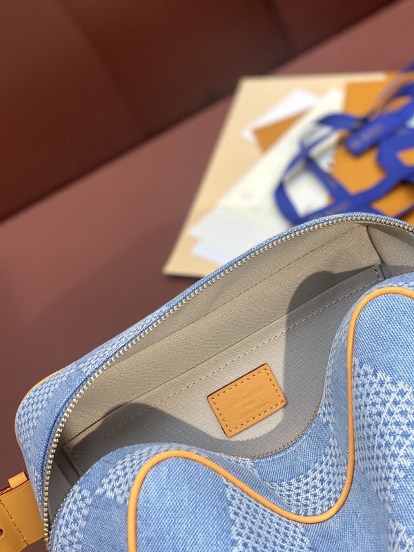 ルイヴィトン アウトレット 店舗 LOUIS VUITTON ロッカー ドップ･キット モノグラム lv301815 ヴィトン デニム バッグ 新作 - 画像 (9)