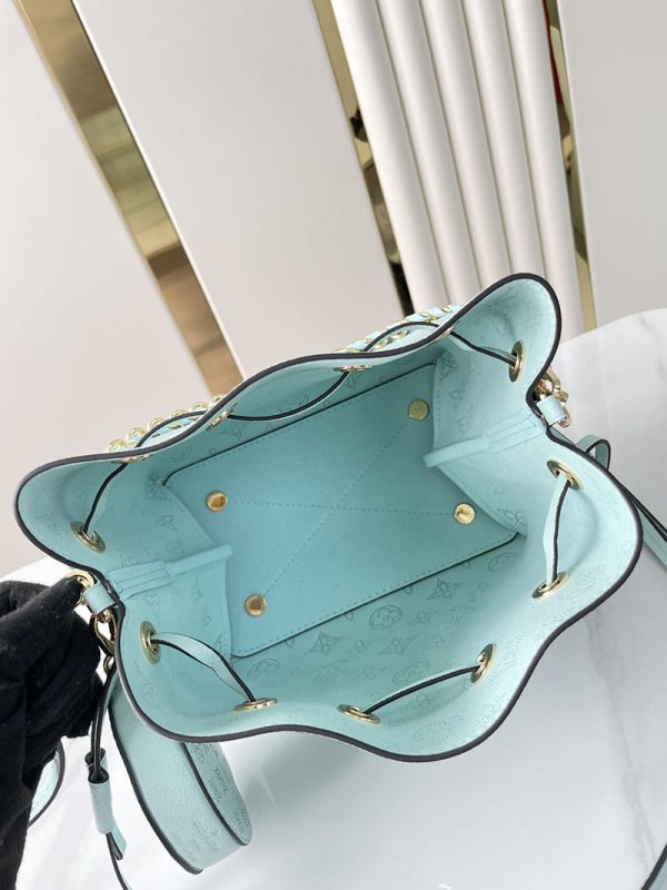 ルイヴィトン アウトレット 店舗 LOUIS VUITTON 新作 ベラ ハンドバッグ M25147 斜めがけバッグ レディース ルイヴィトンバッグ人気順 - 画像 (3)