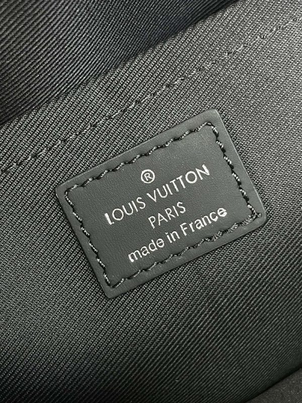 ルイヴィトン アウトレット 店舗 LOUIS VUITTON モノグラム スティーマー・メッセンジャー M45585 ルイヴィトン バッグ メンズ人気 - 画像 (2)