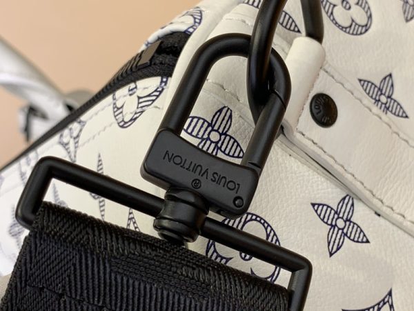 ルイヴィトン アウトレット 店舗 LOUIS VUITTON キーポル･バンドリエール 50 ブロン モノグラム･シャドウ M24954 キーポル50 メンズ - 画像 (4)