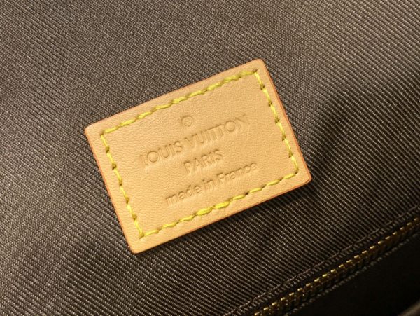 ルイヴィトン アウトレット 店舗 LOUIS VUITTON クリストファー MM モノグラム･クラギー バックパック M25240 ヴィトン リュック 新作 - 画像 (3)
