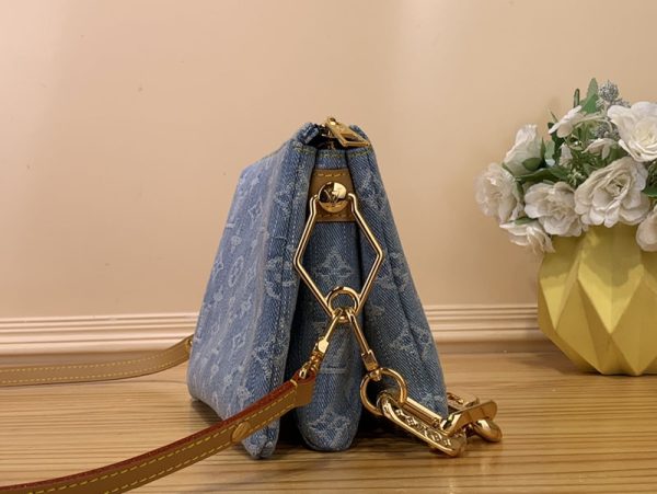 ルイヴィトン アウトレット 店舗 LOUIS VUITTON LVバイザプール クッサンBB ハンドバッグ M11401 ヴィトン デニム バッグ 新作 - 画像 (9)