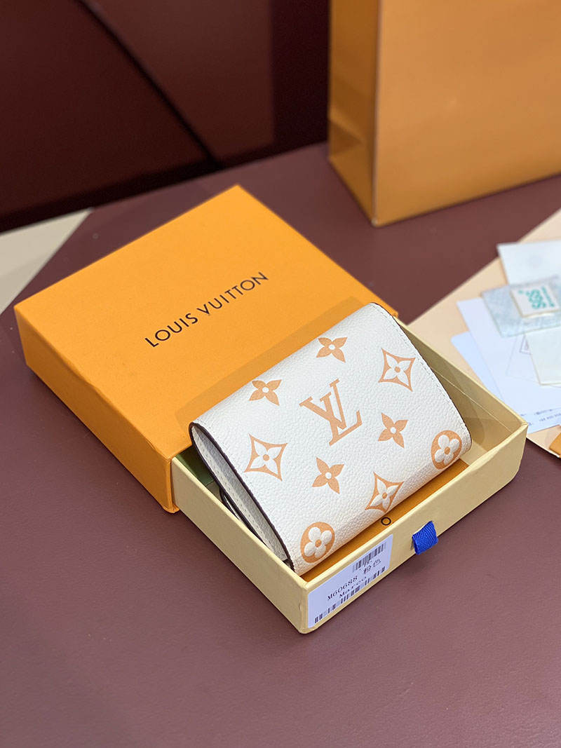 ルイヴィトン アウトレット 店舗 LOUIS VUITTON マヒナ ポルトフォイユイリスXS lv301880 ルイヴィトン 財布 二つ折り - 画像 (9)