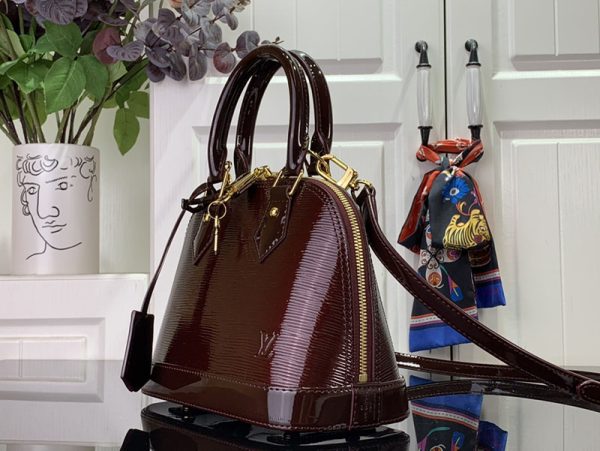ルイヴィトン アウトレット 店舗 LOUIS VUITTON アルマ BB エピ　エレガントベージュ lv301889 ルイヴィトン エピ バッグ 人気 - 画像 (9)