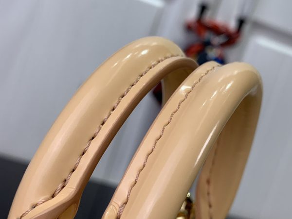 ルイヴィトン アウトレット 店舗 LOUIS VUITTON ナノ･アルマ M82411 ルイヴィトン エピ バッグ 人気 - 画像 (5)