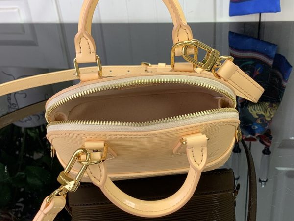 ルイヴィトン アウトレット 店舗 LOUIS VUITTON ナノ･アルマ M82411 ルイヴィトン エピ バッグ 人気 - 画像 (3)