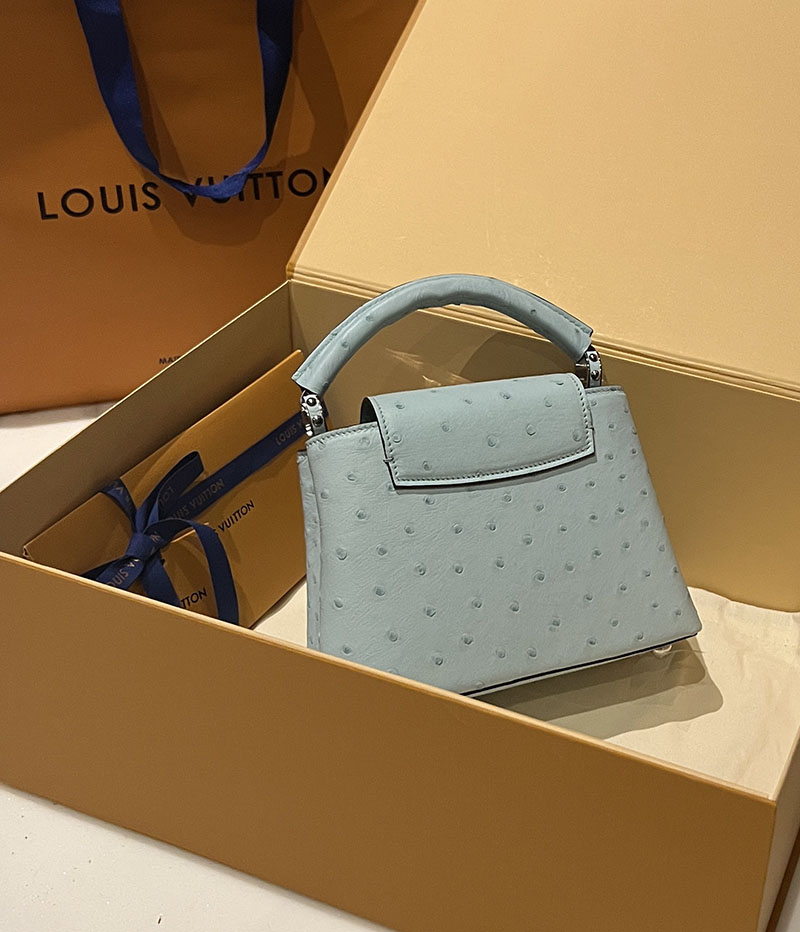 ルイヴィトン アウトレット 店舗 LOUIS VUITTON ハンドバッグ カプシーヌ ミニ lv301906 カプシーヌミニ 使い勝手 - 画像 (2)
