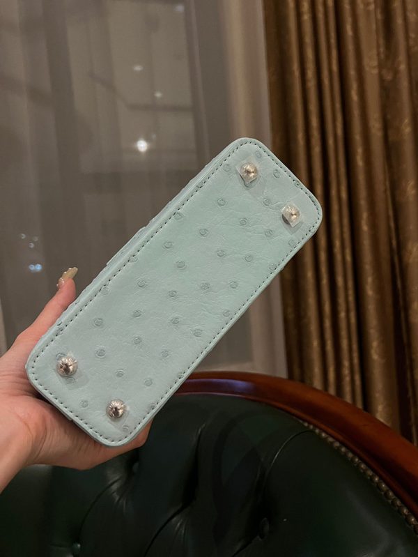 ルイヴィトン アウトレット 店舗 LOUIS VUITTON ハンドバッグ カプシーヌ ミニ lv301908 カプシーヌ 芸能人 - 画像 (4)