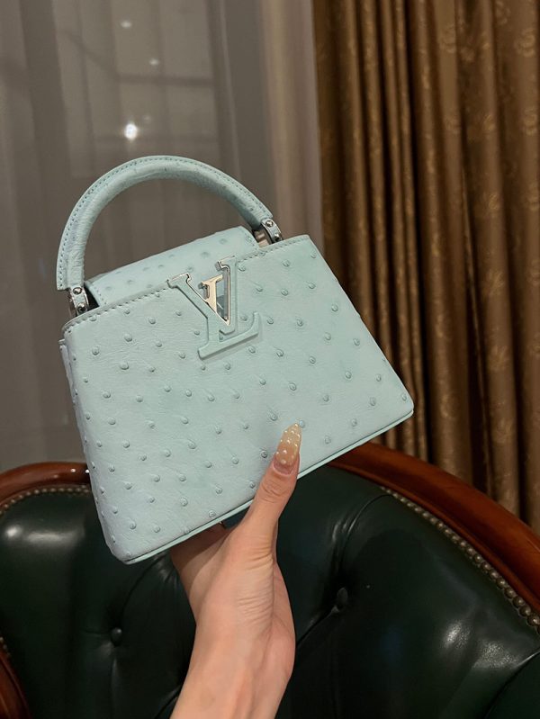 ルイヴィトン アウトレット 店舗 LOUIS VUITTON ハンドバッグ カプシーヌ ミニ lv301908 カプシーヌ 芸能人 - 画像 (2)