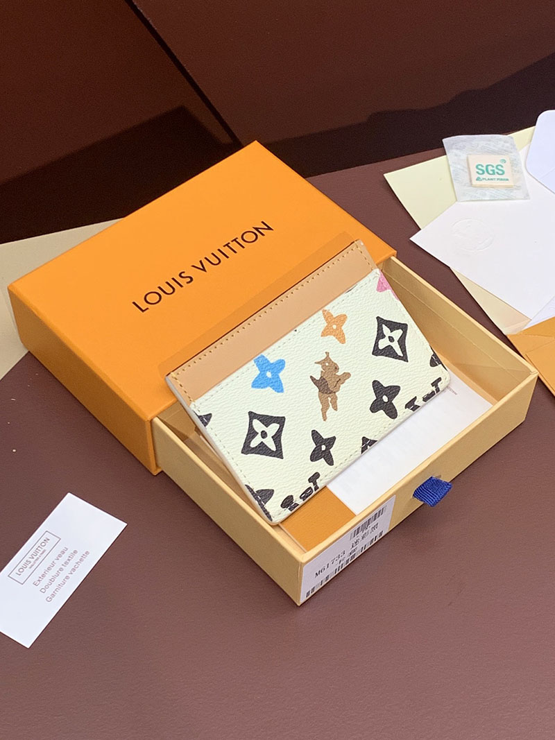 ヴィトン カードケース 人気