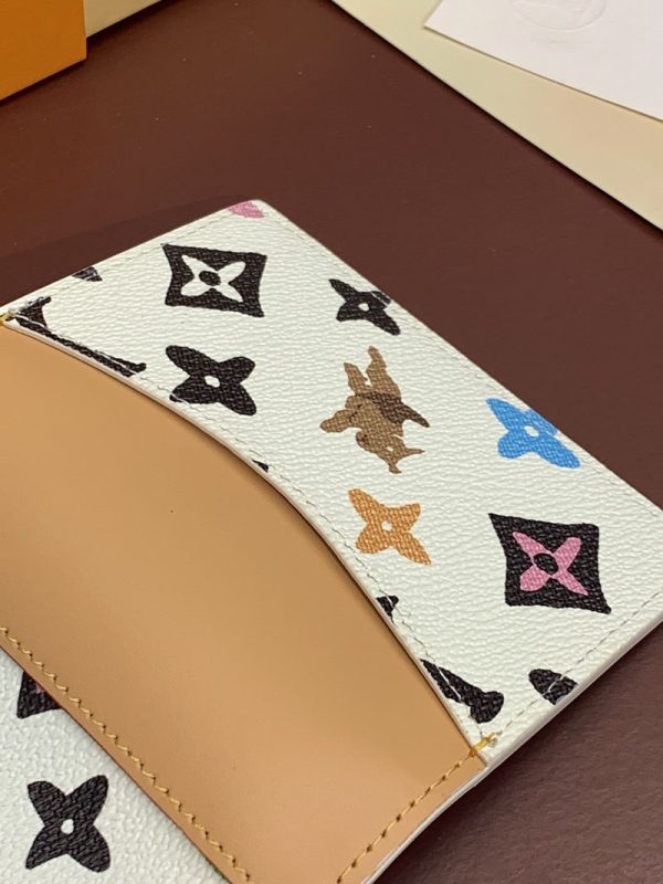 LOUIS VUITTON ルイヴィトン M83336 オーガナイザー・ドゥ ポッシュ バニラ ルイヴィトン カードケース 財布代わり - 画像 (3)