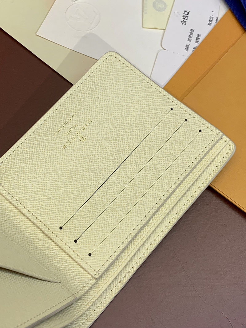 ルイヴィトン アウトレット 店舗 ポルトフォイユ・ミュルティプル モノグラム・クラギー lv301920 ルイヴィトン 財布 二つ折り 小銭入れあり - 画像 (5)